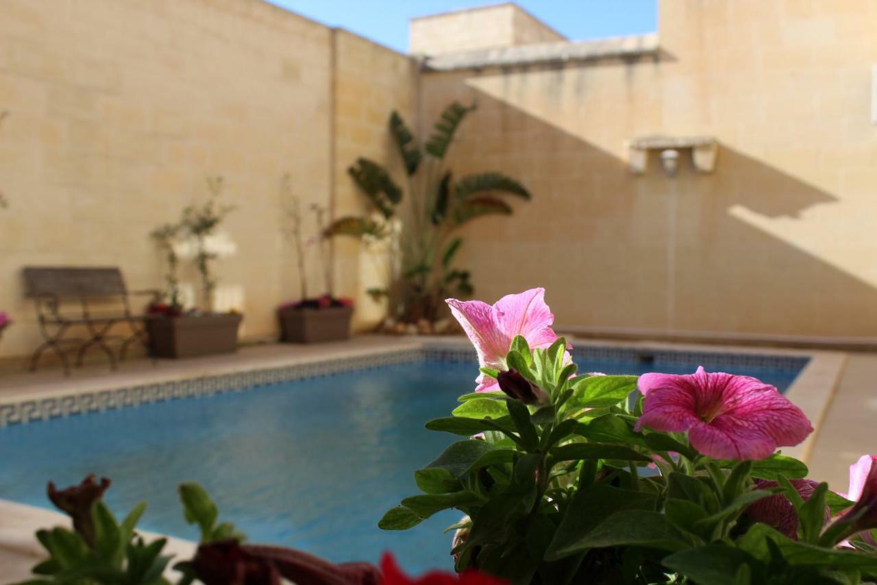 Tonella B&B Mellieħa Exteriör bild